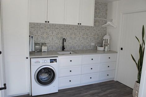 Photo of property in 728 Peak Road, Helensville, 0875