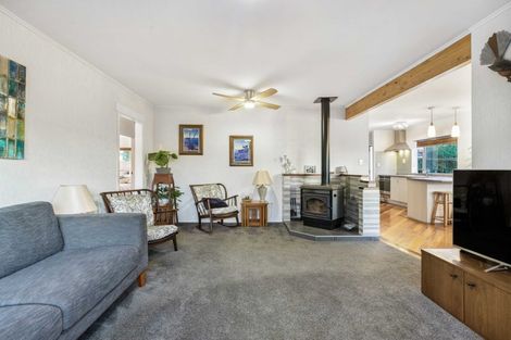 Photo of property in 153 Aviemore Drive, Highland Park, Auckland, 2010