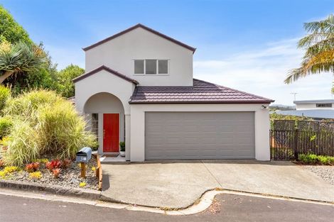 Photo of property in 3 Mariners View Road, Beach Haven, Auckland, 0626