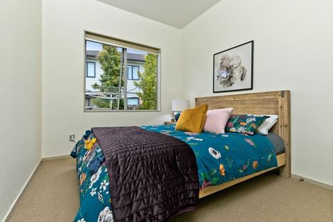 Photo of property in 62 Lake Panorama Drive, Henderson, Auckland, 0612