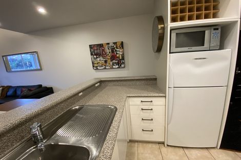 Photo of property in Whitmore Apartments, 7b Stout Street, Wellington Central, Wellington, 6011