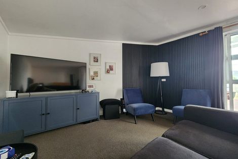 Photo of property in 18 Liverpool Street, Miramar, Wellington, 6022