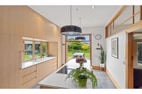 Photo of property in 53 Beckford Road, Saint Martins, Christchurch, 8022