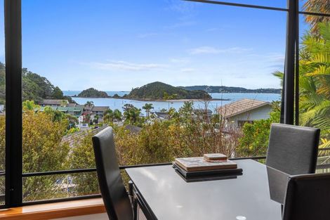 Photo of property in 10 Bayview Road, Paihia, 0200
