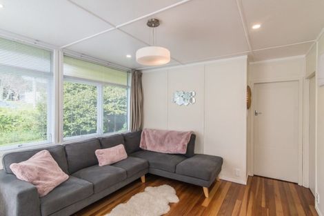 Photo of property in 5 Aorangi Road, Paraparaumu, 5032