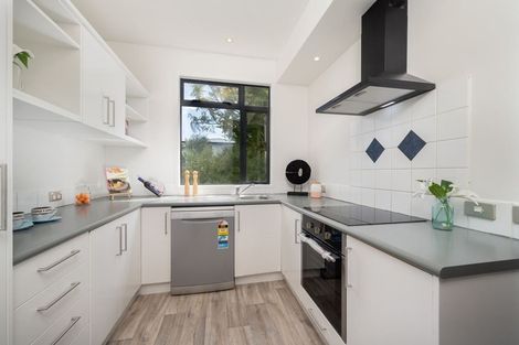 Photo of property in 8/2 Armoy Drive, East Tamaki, Auckland, 2016