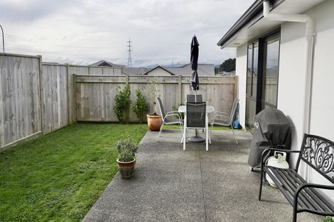 Photo of property in 202 Pacific Drive, Fitzherbert, Palmerston North, 4410