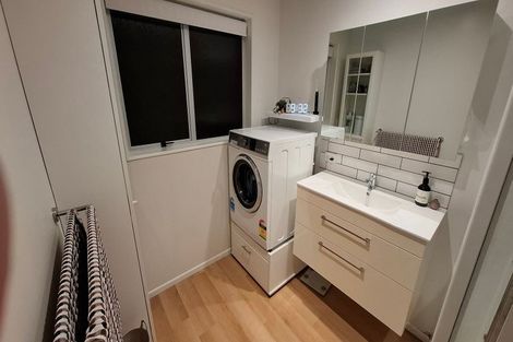 Photo of property in 1/127 Mackenzie Avenue, Woolston, Christchurch, 8023