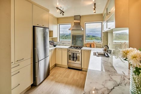 Photo of property in 37 John Sims Drive, Broadmeadows, Wellington, 6035