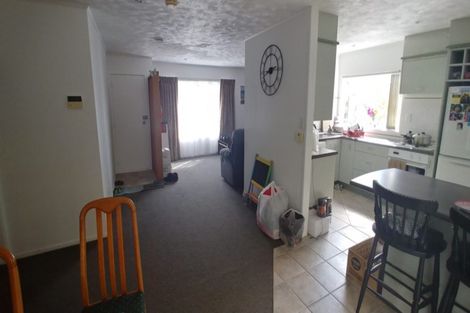 Photo of property in 18 Annison Avenue, Glen Eden, Auckland, 0602