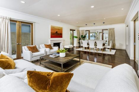 Photo of property in 3a Holiday Road, Milford, Auckland, 0620