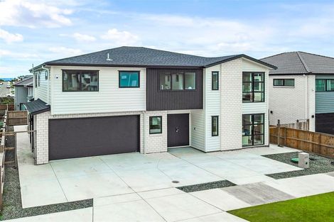 Photo of property in 51 Hikuawa Road, Flat Bush, Auckland, 2019
