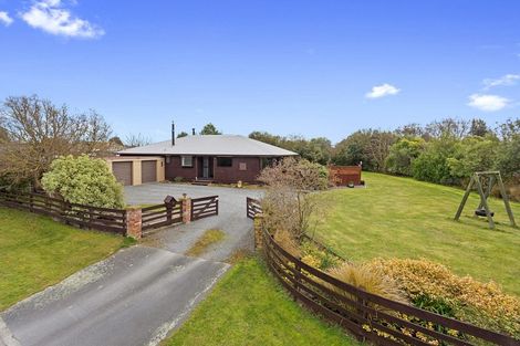 Photo of property in 15 Woodglen Drive, Woodend, 7610