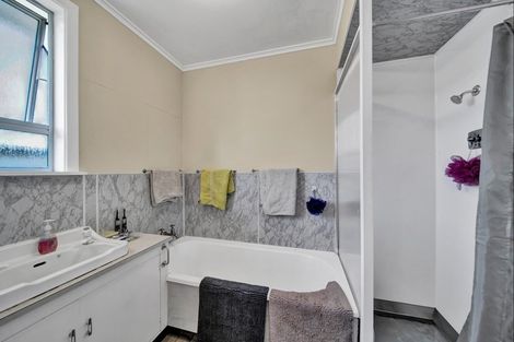 Photo of property in 4 Lydford Place, Spotswood, New Plymouth, 4310