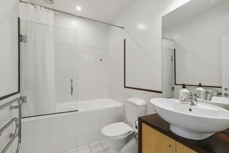 Photo of property in Galleria Apartments, 5/77 Tory Street, Te Aro, Wellington, 6011