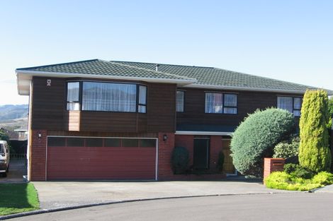Photo of property in 3 Glendale Grove, Churton Park, Wellington, 6037