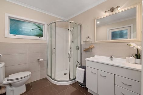 Photo of property in 1/117 Monarch Avenue, Hillcrest, Auckland, 0627