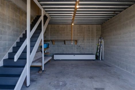 Photo of property in 12/410 The Esplanade, Island Bay, Wellington, 6023