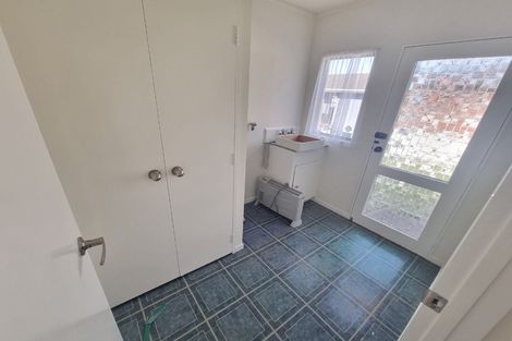 Photo of property in 1/177 Forrest Hill Road, Forrest Hill, Auckland, 0620