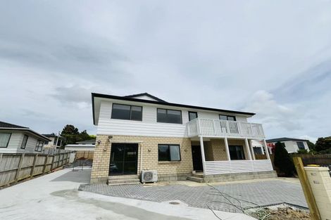 Photo of property in 15 Aronia Way, Goodwood Heights, Auckland, 2105