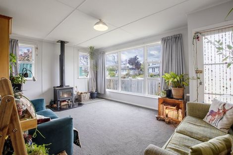 Photo of property in 6 Rangipoia Place, Turangi, 3334