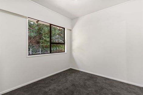 Photo of property in 1/8 Odette Road, Totara Vale, Auckland, 0629