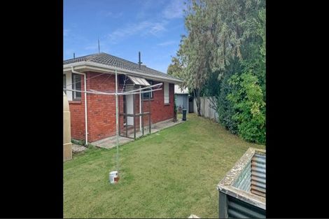 Photo of property in 17 Ostend Place, Avonhead, Christchurch, 8042