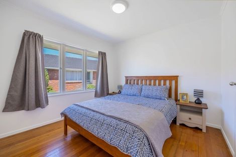 Photo of property in 2/15 Dominion Street, Takapuna, Auckland, 0622
