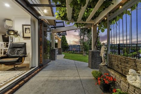 Photo of property in 1 Rexford Heights, Pyes Pa, Tauranga, 3112