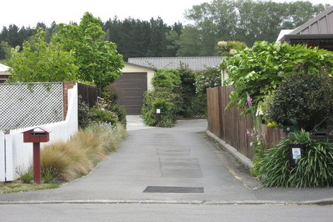 Photo of property in 8 Elmtree Close, Parklands, Christchurch, 8083