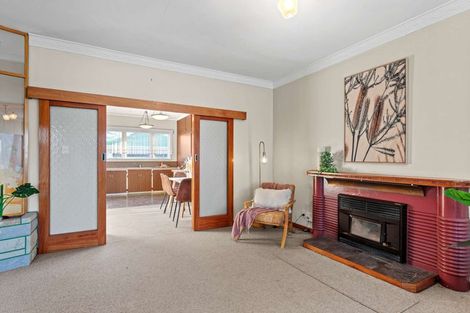 Photo of property in 15a Cumbrae Place, Aramoho, Whanganui, 4500