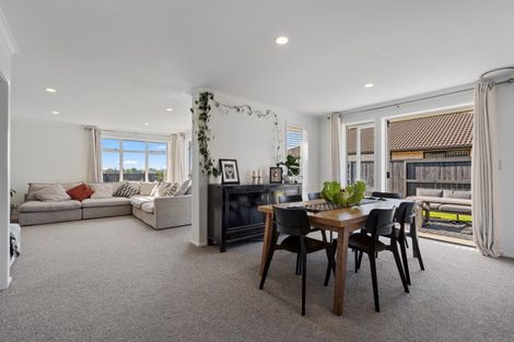 Photo of property in 44 Kakapo Place, Pyes Pa, Tauranga, 3112