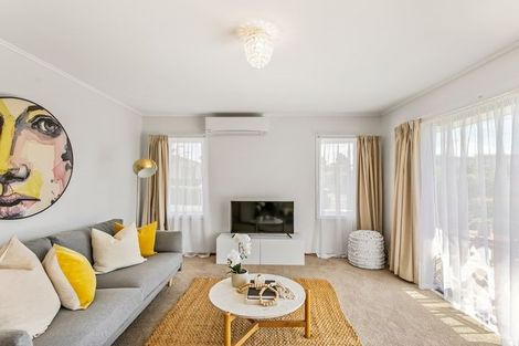 Photo of property in 16 Bedford Street, Te Atatu South, Auckland, 0610