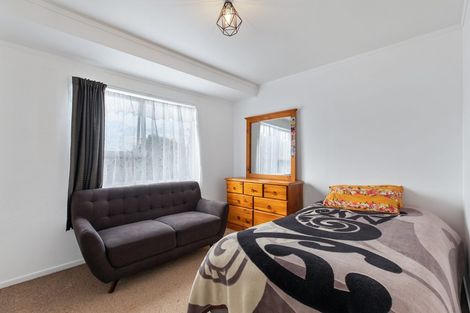 Photo of property in 387 Mahia Road, Weymouth, Auckland, 2103