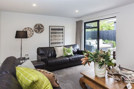 Photo of property in 67 Mays Road, St Albans, Christchurch, 8052