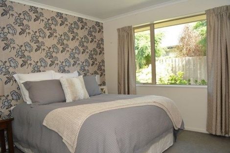 Photo of property in 3 Matua Place, Parklands, Christchurch, 8083