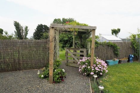 Photo of property in 10 Norbiton Road, Foxton, 4814