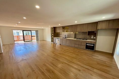 Photo of property in 41a Kelwyn Road, Kelston, Auckland, 0602