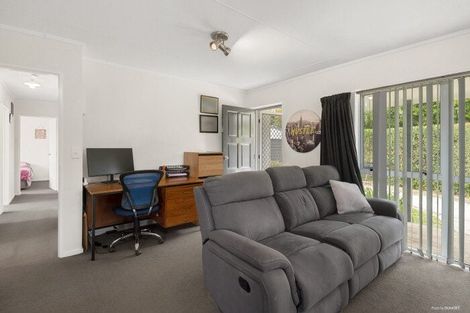 Photo of property in 16 Rosehill Place, Nawton, Hamilton, 3200