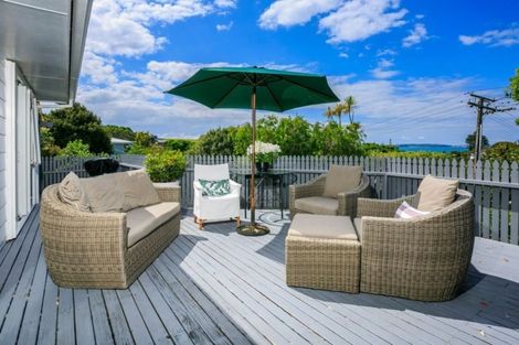 Photo of property in 24 Long Bay Drive, Torbay, Auckland, 0630