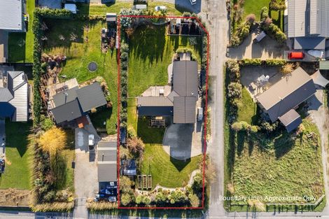 Photo of property in 1 Riesling Way, Cromwell, 9310