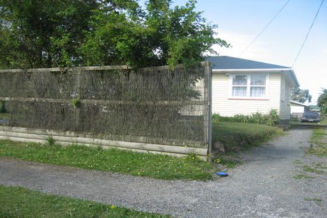 Photo of property in 28 Camellia Avenue, Aramoho, Whanganui, 4500