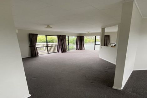 Photo of property in 8 Mayaro Crescent, Grenada Village, Wellington, 6037