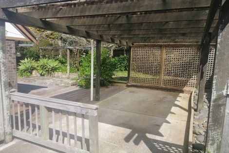Photo of property in 2/13 Rapallo Place, Farm Cove, Auckland, 2012