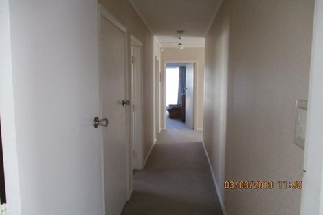 Photo of property in 16 Saint Edmund Crescent, Tawa, Wellington, 5028