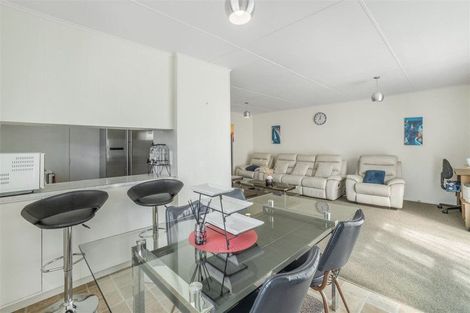 Photo of property in 321a Wellington Road, Wainuiomata, Lower Hutt, 5014