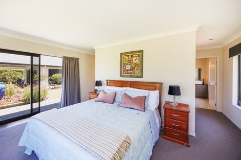 Photo of property in 572 Taonui Road, Colyton, Feilding, 4775