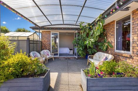 Photo of property in 7 Merrilees Place, Linwood, Christchurch, 8062