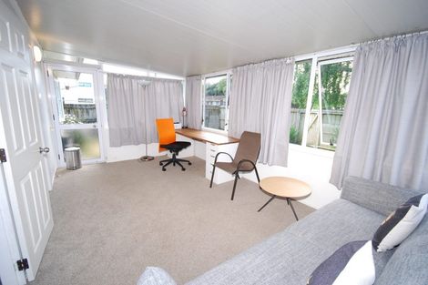 Photo of property in 1/5 Hillside Road, Mount Wellington, Auckland, 1062