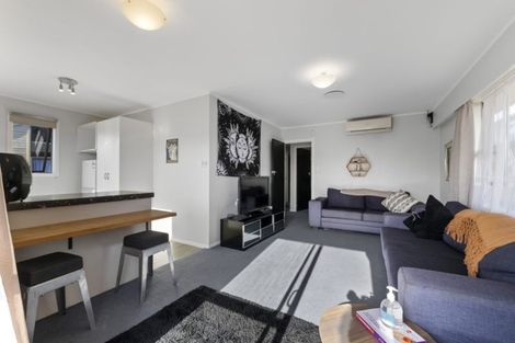 Photo of property in 251b Courtenay Street, Strandon, New Plymouth, 4312